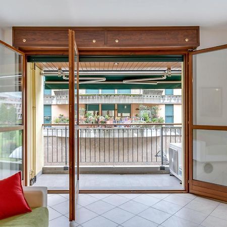 Il Broletto Apartment - Affitti Brevi Italia Леко Екстериор снимка